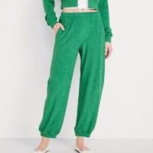 NWT- Old Navy - 4X. High Waist Towel Terry Barrel Pant